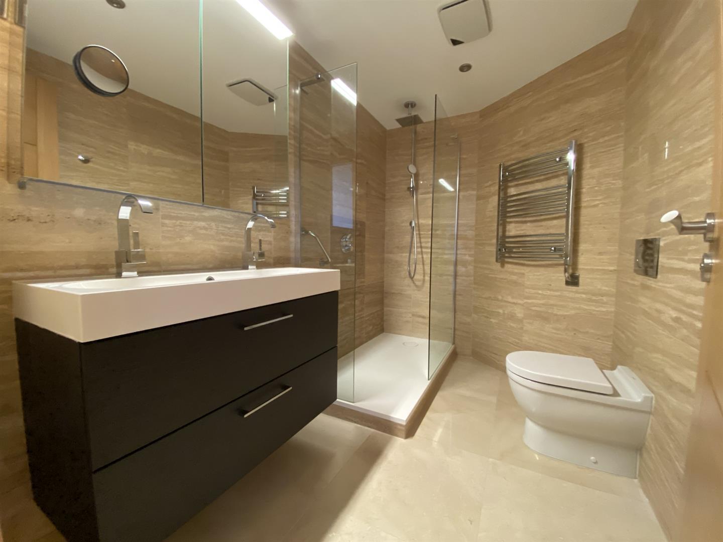 Image of Apartment - 1 Bedrooms - 1 Bathrooms for Sale in Ocean Spa Plaza-Gibraltar, Image 6